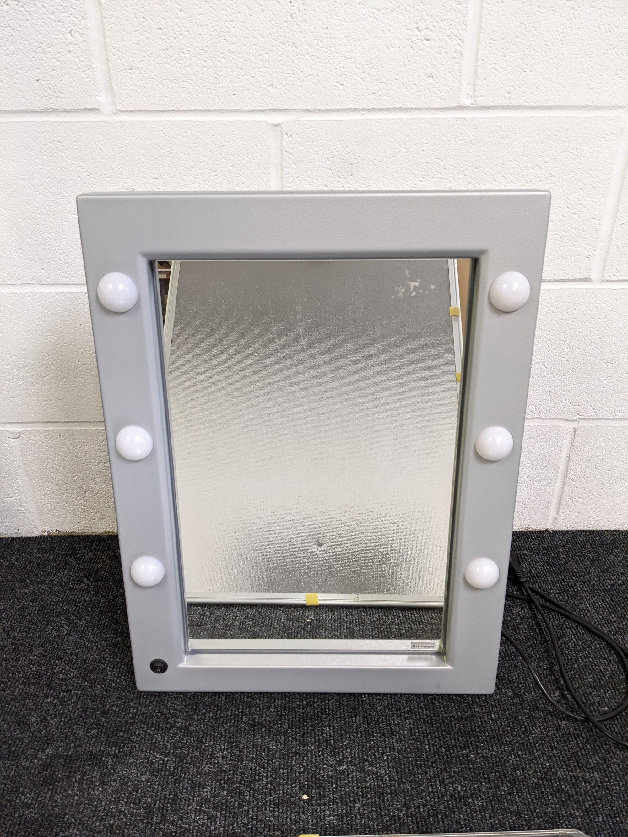 Make Up Table Mirror By Cantoni®